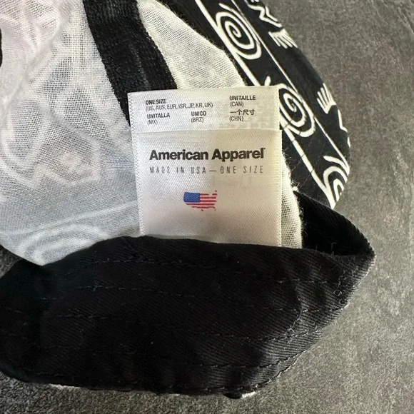 American Apparel Black and White Tribal Printed Flat Brim Hat - Picture 3 of 3